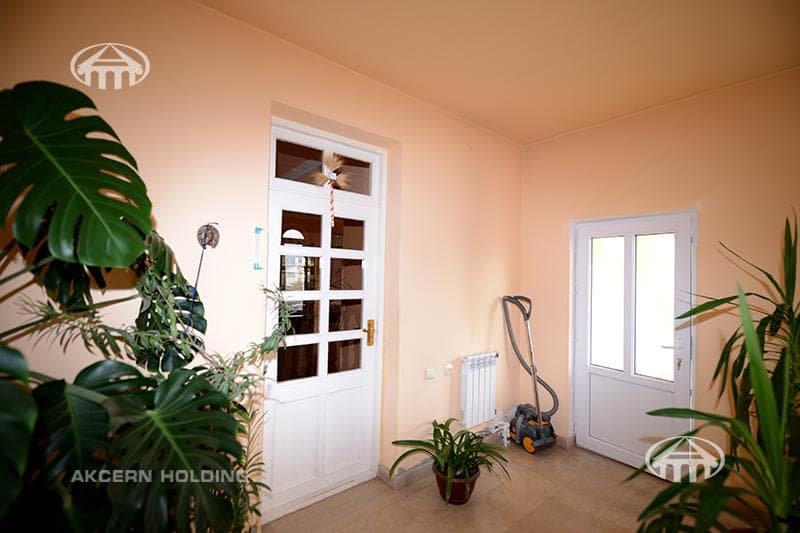 Mansion · 9 rooms · 385 m² · Kanaker-Zeytun