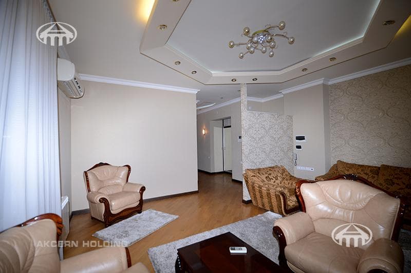 Квартира · 3 комн. · 120 м² · Арабкир