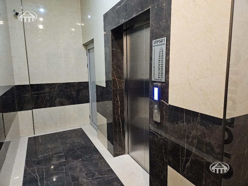 Квартира · 2 комн. · 73 м² · Нор-Норк