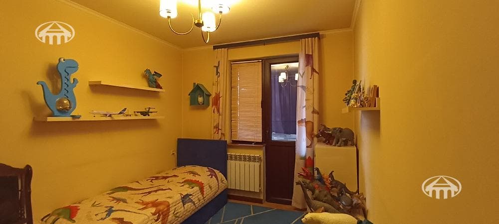 Apartment · 4 rooms · 110 m² · Kentron