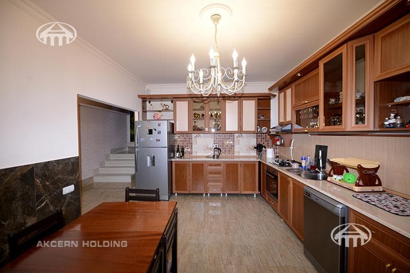 House · 5 rooms · 150 m² · Davtashen