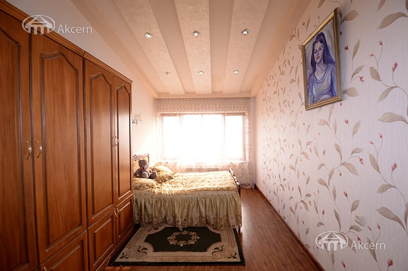 Apartment · 4 rooms · 162 m² · Arabkir