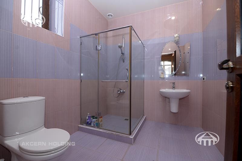 Առանձնատուն · 5 սեն. · 640 մ² · գ․ Առինջ