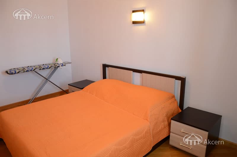 Apartment · 3 rooms · 93 m² · Kentron