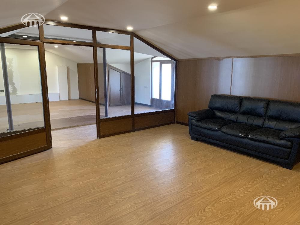 Mansion · 4 rooms · 328 m² · Malatia-Sebastia