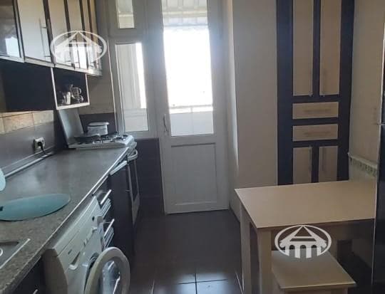 Квартира · 3 комн. · 72 м² · Арабкир
