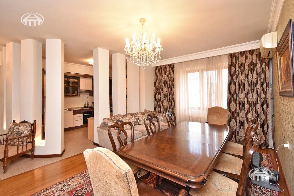 Apartment · 4 rooms · 127 m² · Kentron