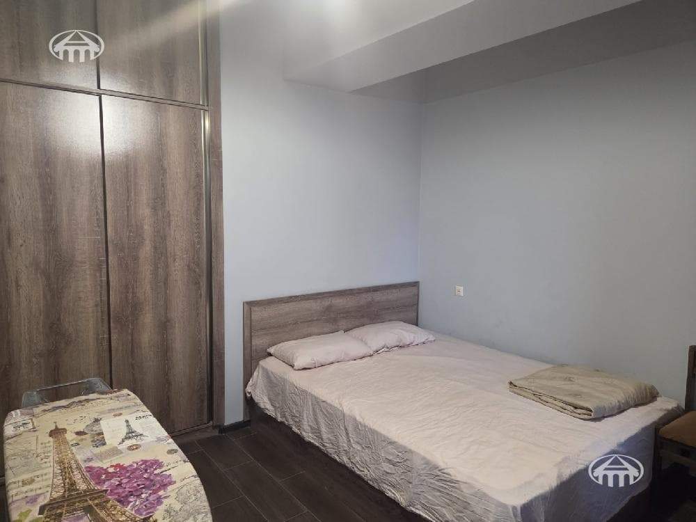 Квартира · 3 комн. · 71 м² · Кентрон
