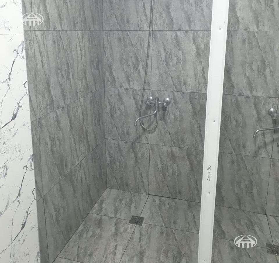House · 6 rooms · 357 m² · Shengavit