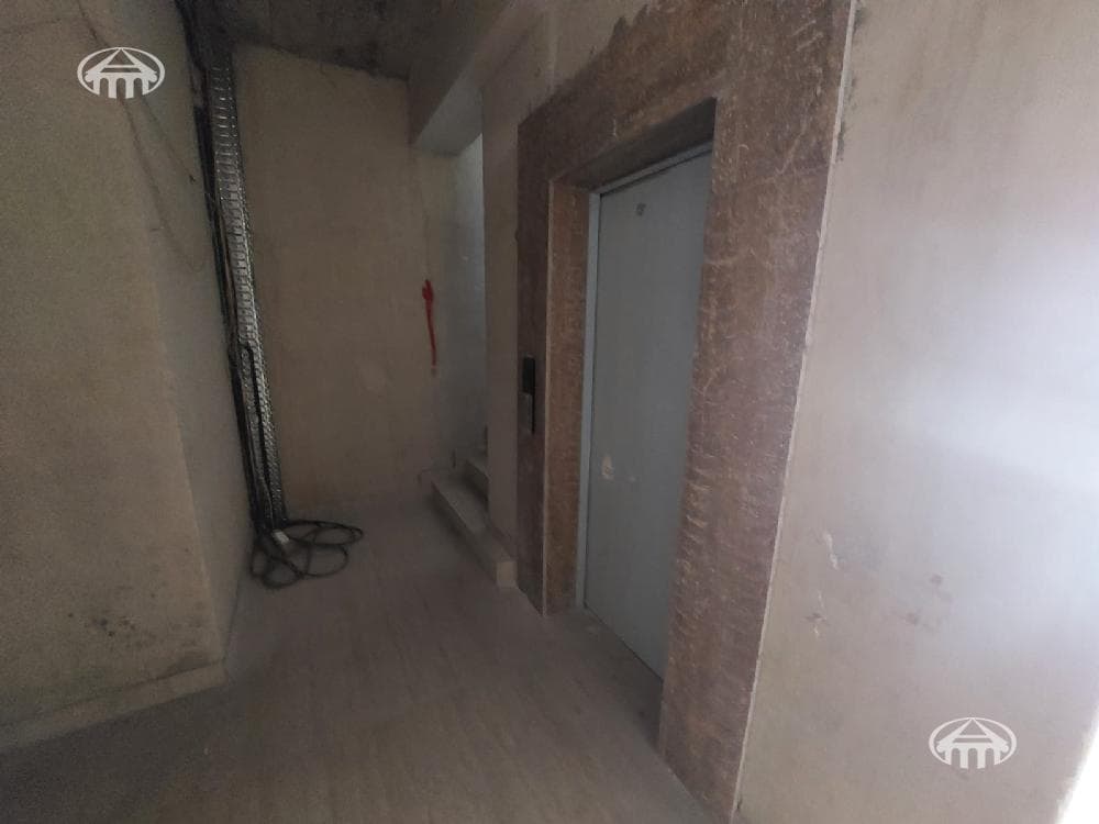 Apartment · 4 rooms · 110 m² · Kentron