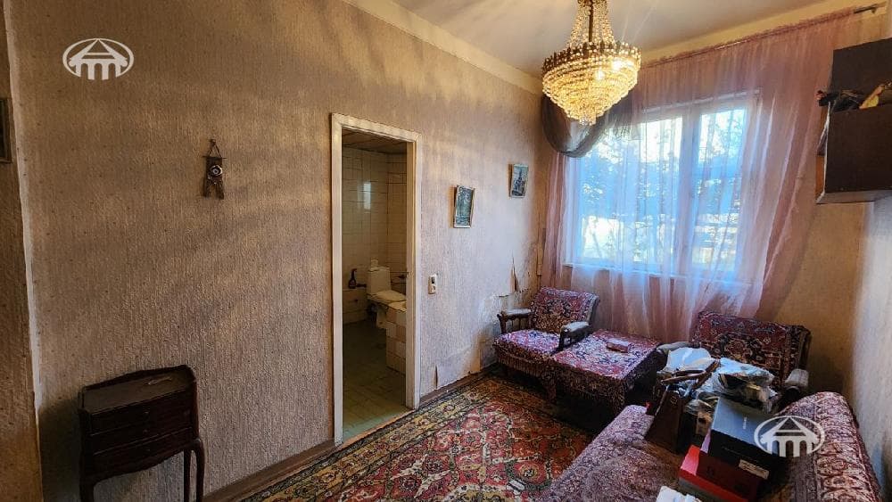 Дом · 6 комн. · 371 м² · Эребуни