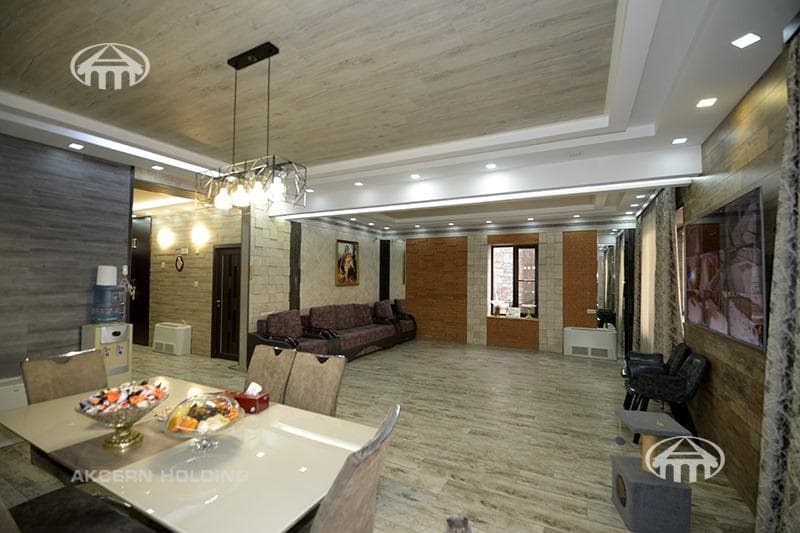 Особняк · 5 комн. · 260 м² · Джрвеж
