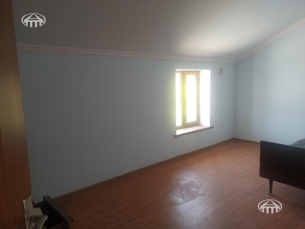 Mansion · 4 rooms · 142 m² · Qasax