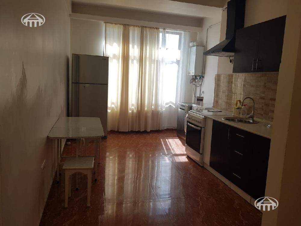 Квартира · 3 комн. · 123 м² · Арабкир