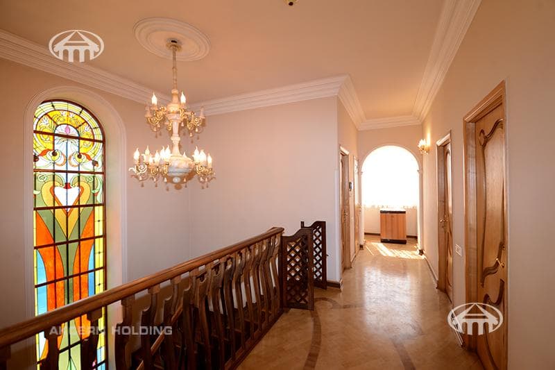 Mansion · 7 rooms · 500 m² · Malatia-Sebastia