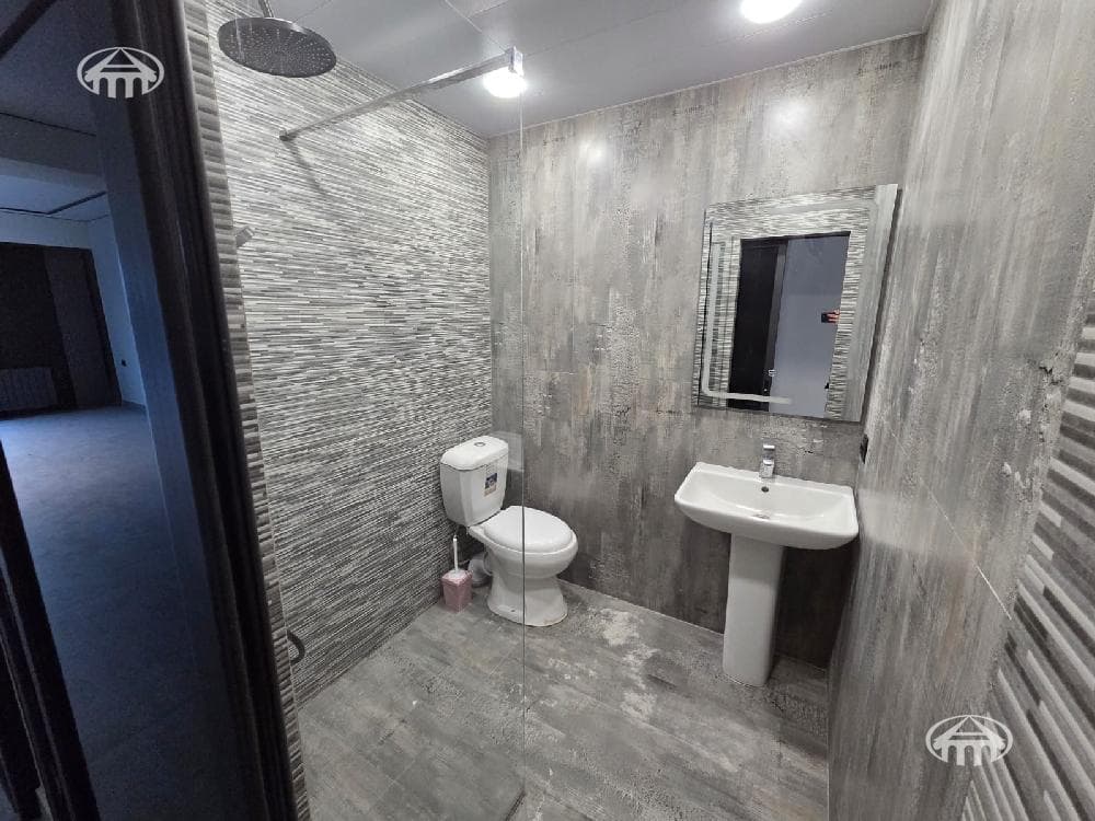 Office · 630 m² · Ajapnyak