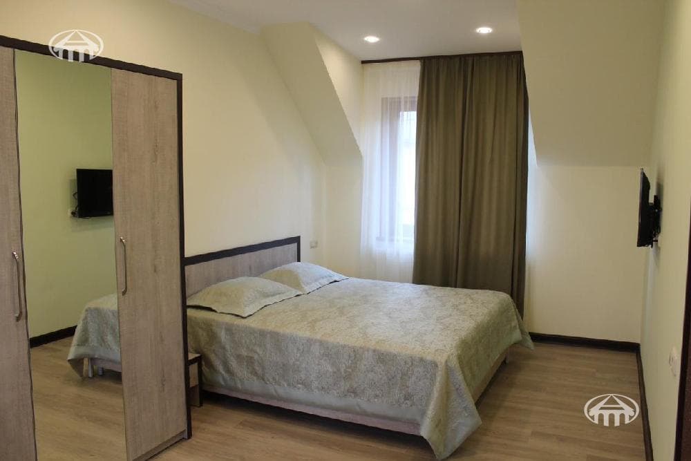 House · 5 rooms · 120 m² · Kanaker-Zeytun