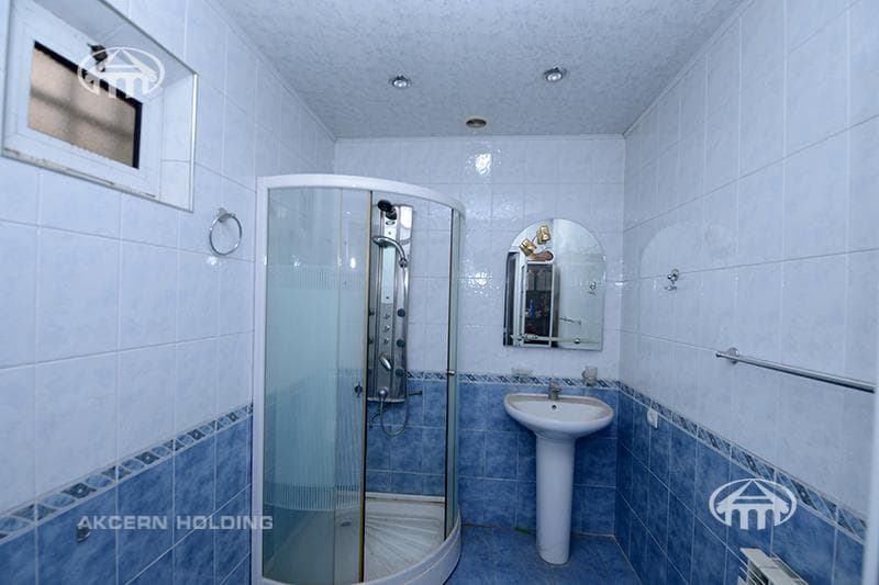 Дом · 3 комн. · 215 м² · Эребуни