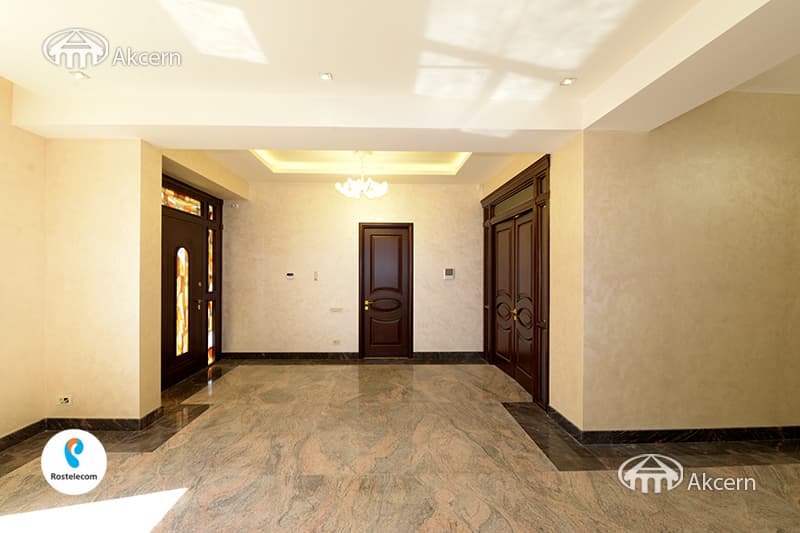 Mansion · 7 rooms · 907 m² · Arabkir