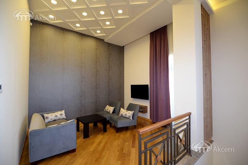 House · 5 rooms · 500 m² · Ajapnyak