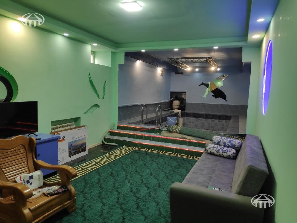 Hotel · 745 m² · Erebuni