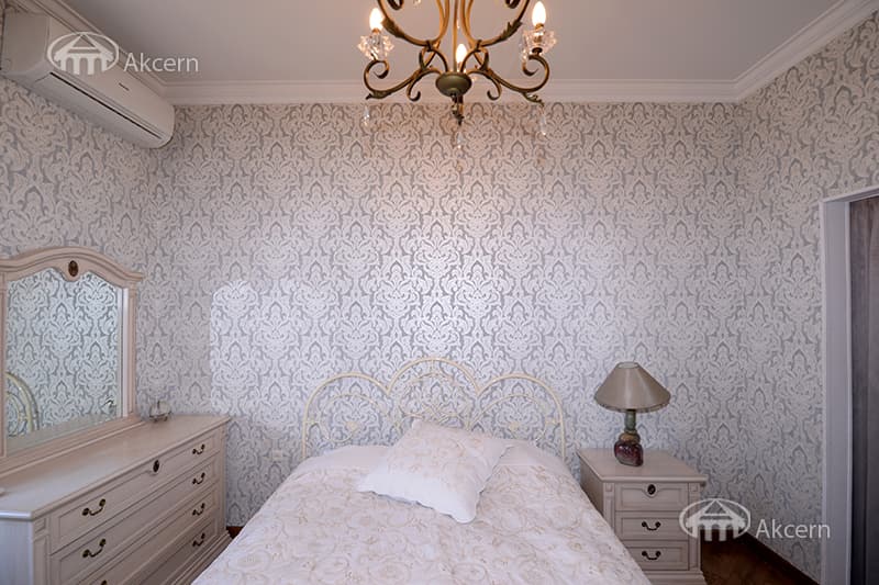 Квартира · 2 комн. · 49 м² · Кентрон