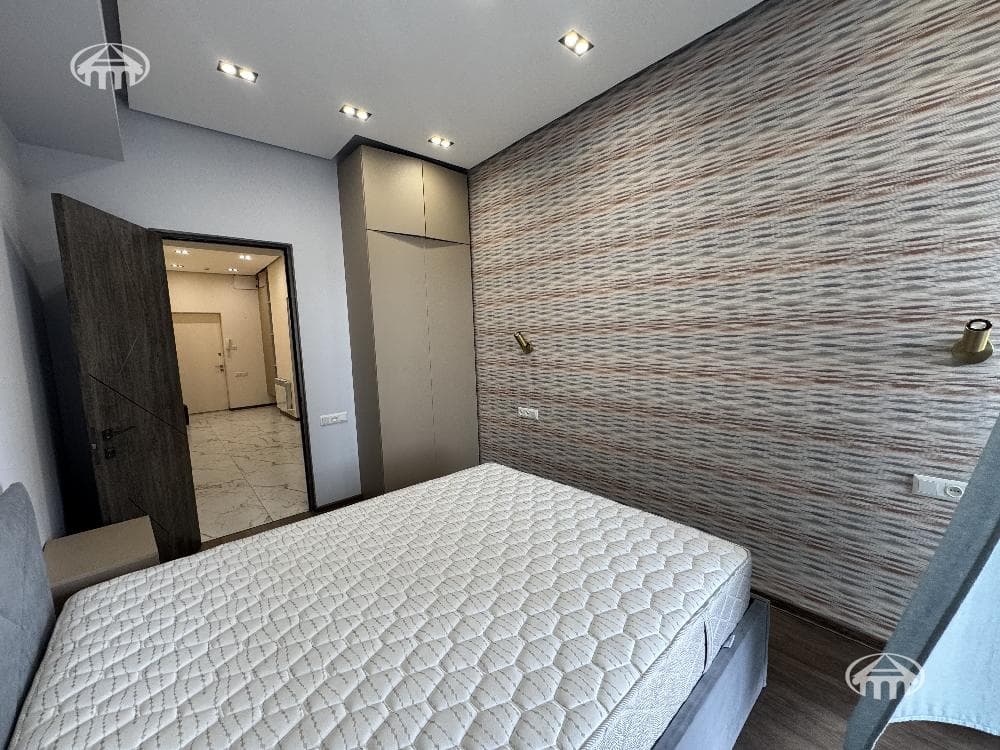 Квартира · 2 комн. · 61 м² · Арабкир