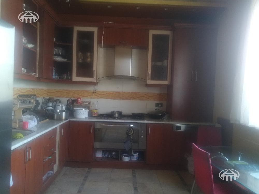Առանձնատուն · 5 սեն. · 401 մ² · Էրեբունի