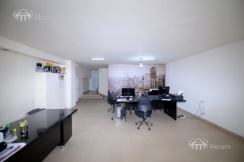 Retail · 160 m² · Nor Nork