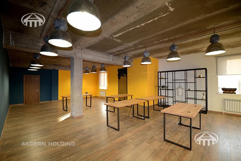 Office · 660 m² · Kentron