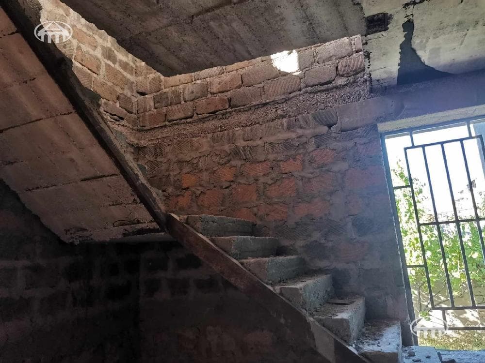 Особняк · 5 комн. · 346 м² · Дзорахпюр