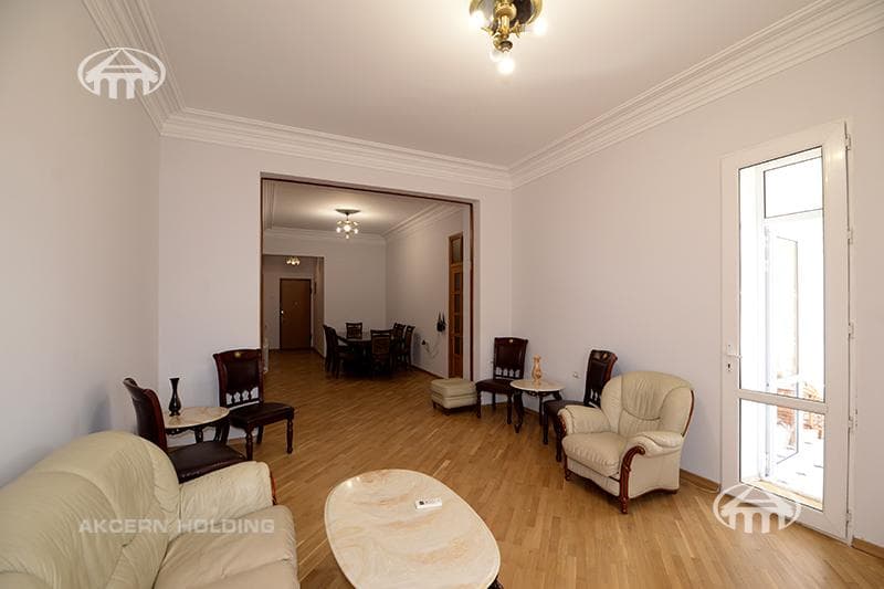 Բնակարան · 3 սեն. · 129 մ² · Կենտրոն
