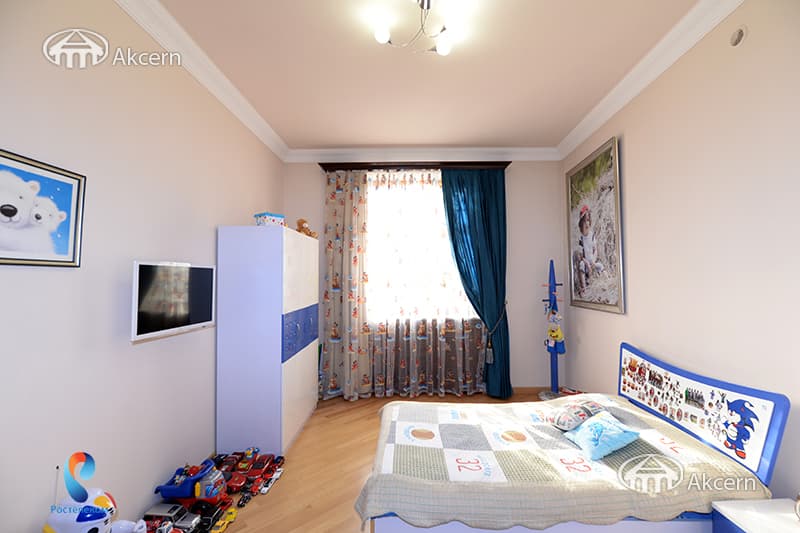Дом · 6 комн. · 370 м² · Арабкир