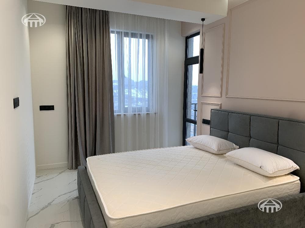 Apartment · 3 rooms · 84 m² · Avan