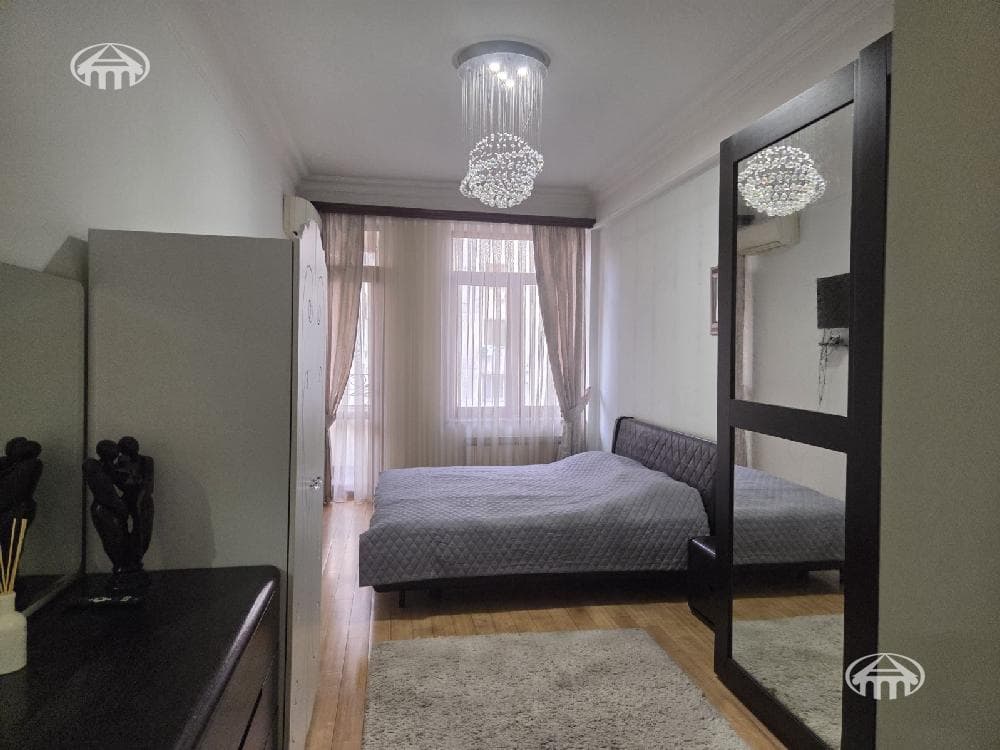Квартира · 3 комн. · 151 м² · Кентрон
