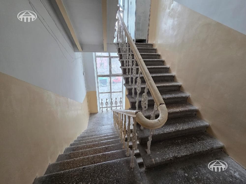 Բնակարան · 3 սեն. · 86 մ² · Կենտրոն