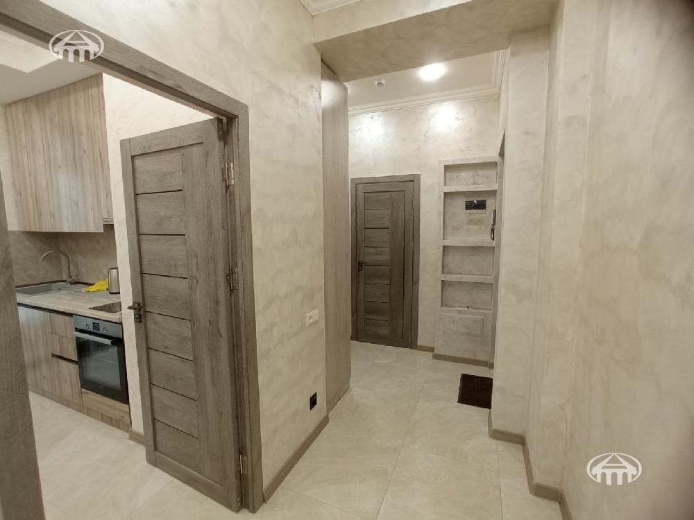 Բնակարան · 2 սեն. · 60 մ² · Կենտրոն