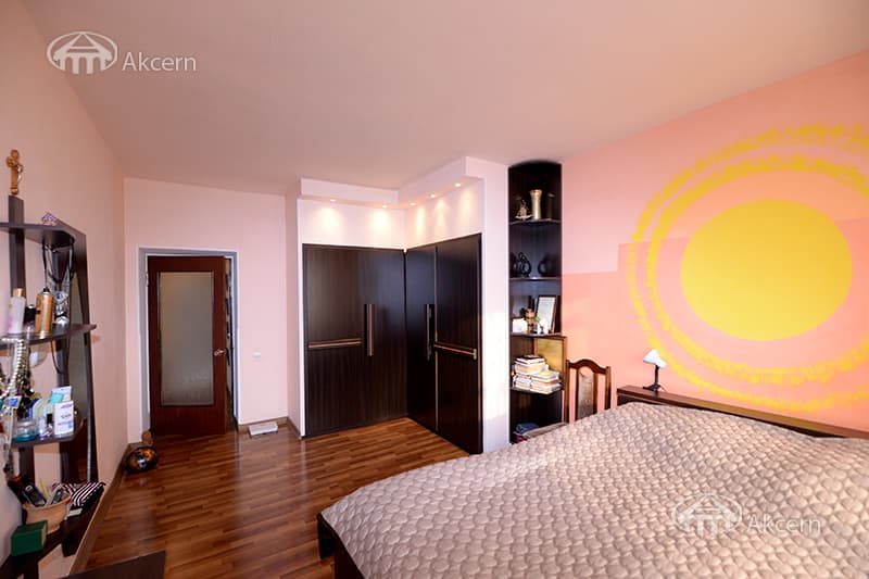 Квартира · 3 комн. · 85 м² · Арабкир