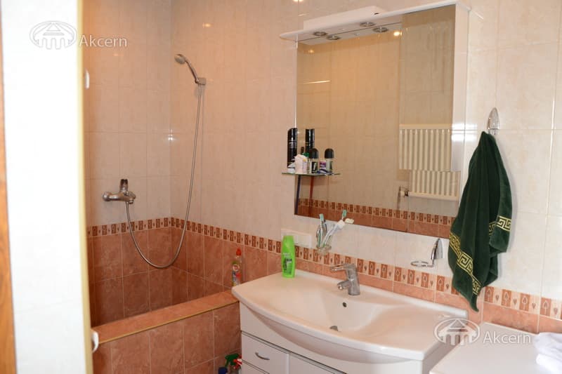 Особняк · 5 комн. · 300 м² · Арабкир