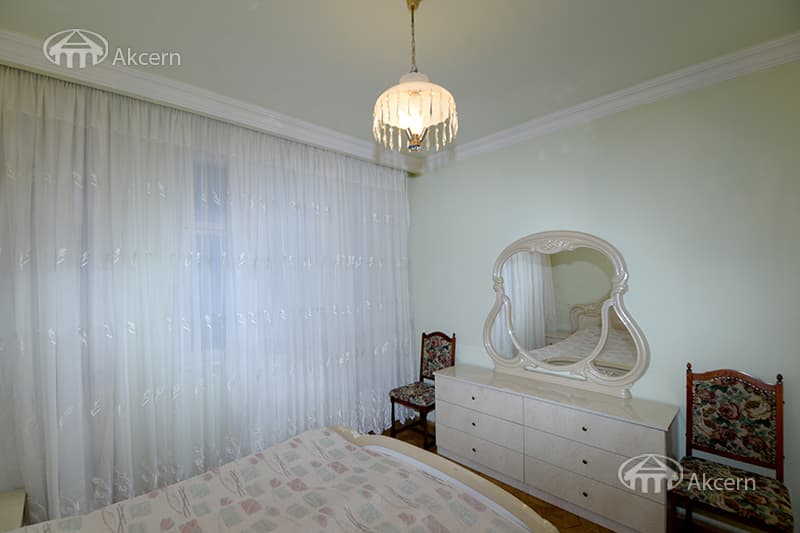 Квартира · 2 комн. · 70 м² · Кентрон