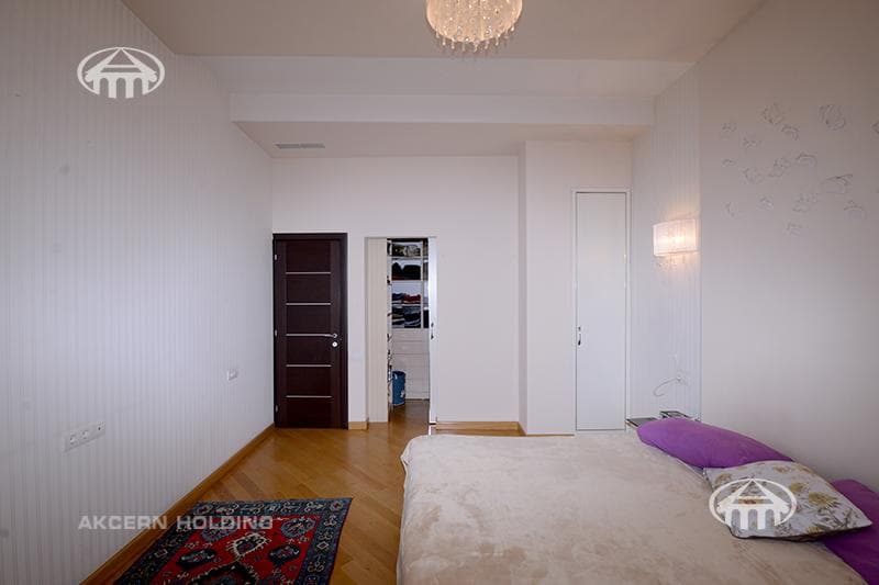 Apartment · 5 rooms · 200 m² · Arabkir