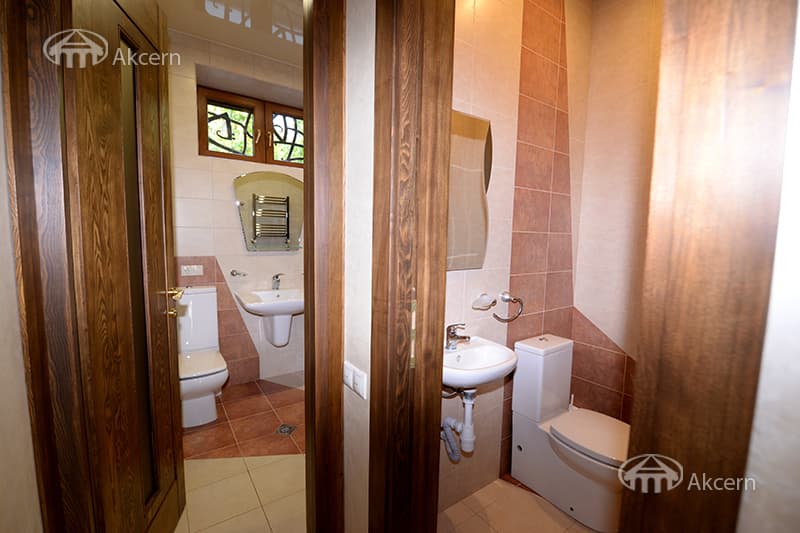 Особняк · 5 комн. · 270 м² · Канакер-Зейтун