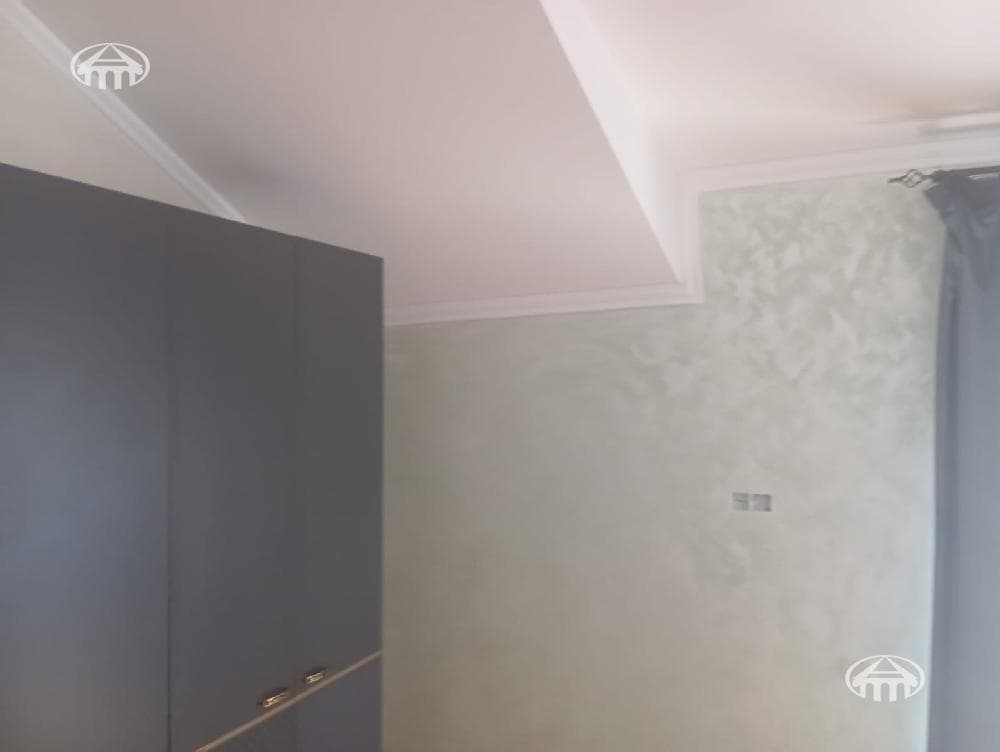 Mansion · 300 m² · Kentron