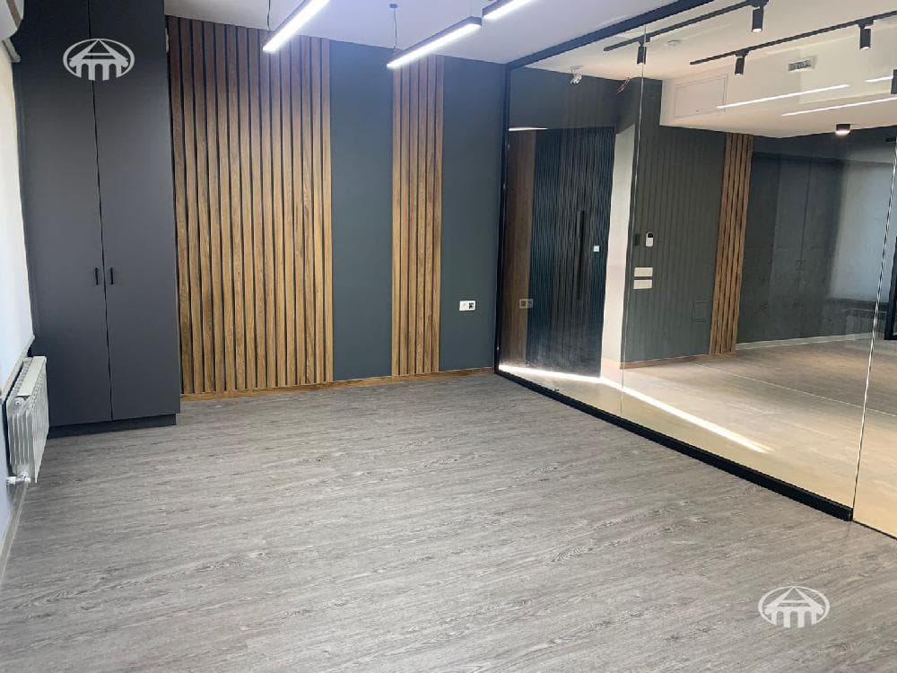 Office · 340 m² · Arabkir