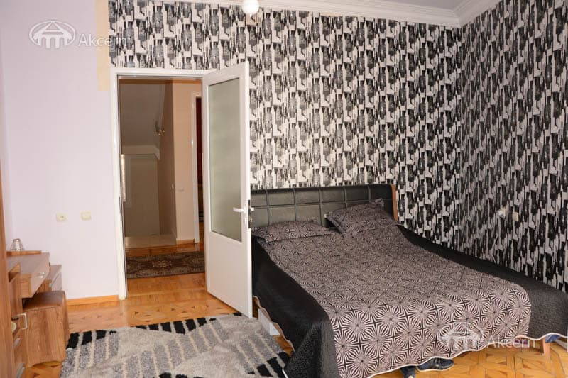 Особняк · 7 комн. · 506 м² · Кентрон