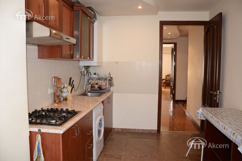 Квартира · 3 комн. · 94 м² · Кентрон