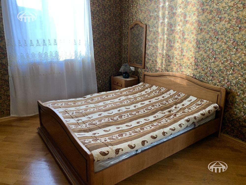 Квартира · 3 комн. · 80 м² · Кентрон