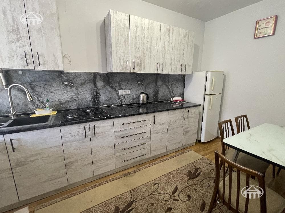 Квартира · 3 комн. · 60 м² · Арабкир