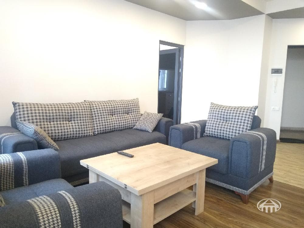 Apartment · 2 rooms · 50 m² · Kanaker-Zeytun