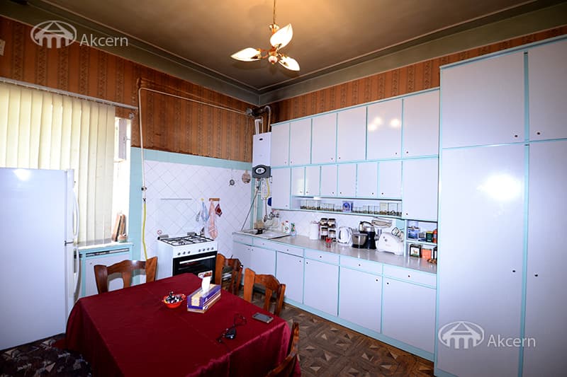 Особняк · 6 комн. · 600 м² · Нор Гехи